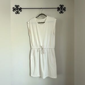 Lou & Grey Fun Summer Sleeveless Dress…WITH POCKETS 😍